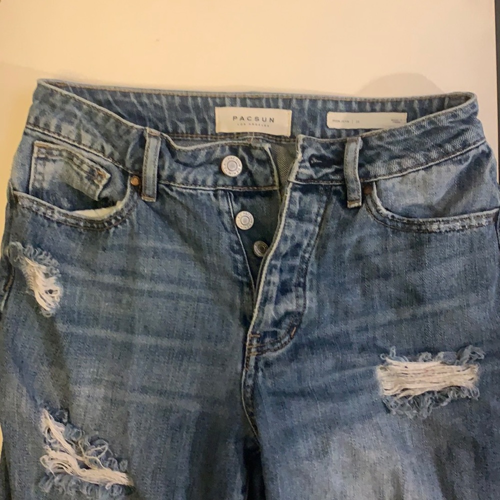 Mom jeans. Pacsun. Size 23